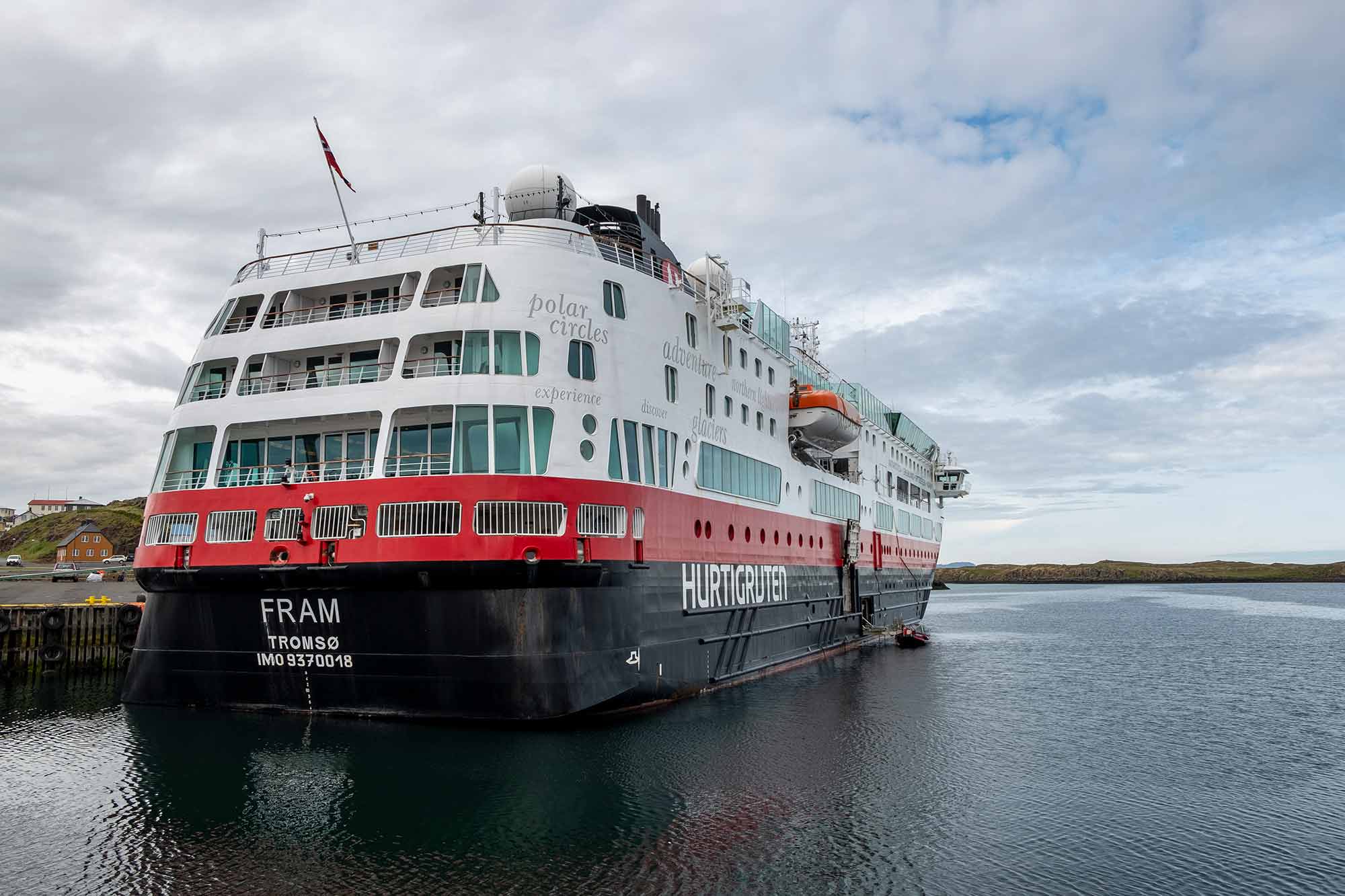 Rejser til Island Rundrejser med skib Greenland Travel DK